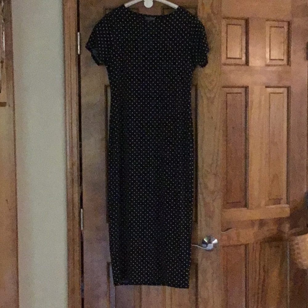 Dress / black & white polka dots